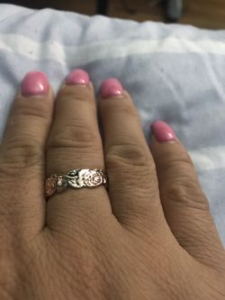 Fashion ring. Rose gold and silver