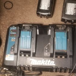 MAKITA DUAL PORT BATTERY CHARGER 