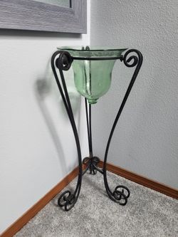Vase Plant Stand