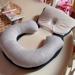 Pilow Special For Baby/ Almohada Especial Para Bebés 