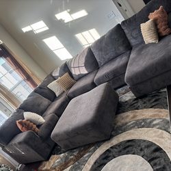 3 Piece Sectional Couch + Ottoman