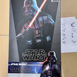 Hot Toys Darth Vader Dueling Effect Version 1/6 Scale Star Wars Figure MMS777