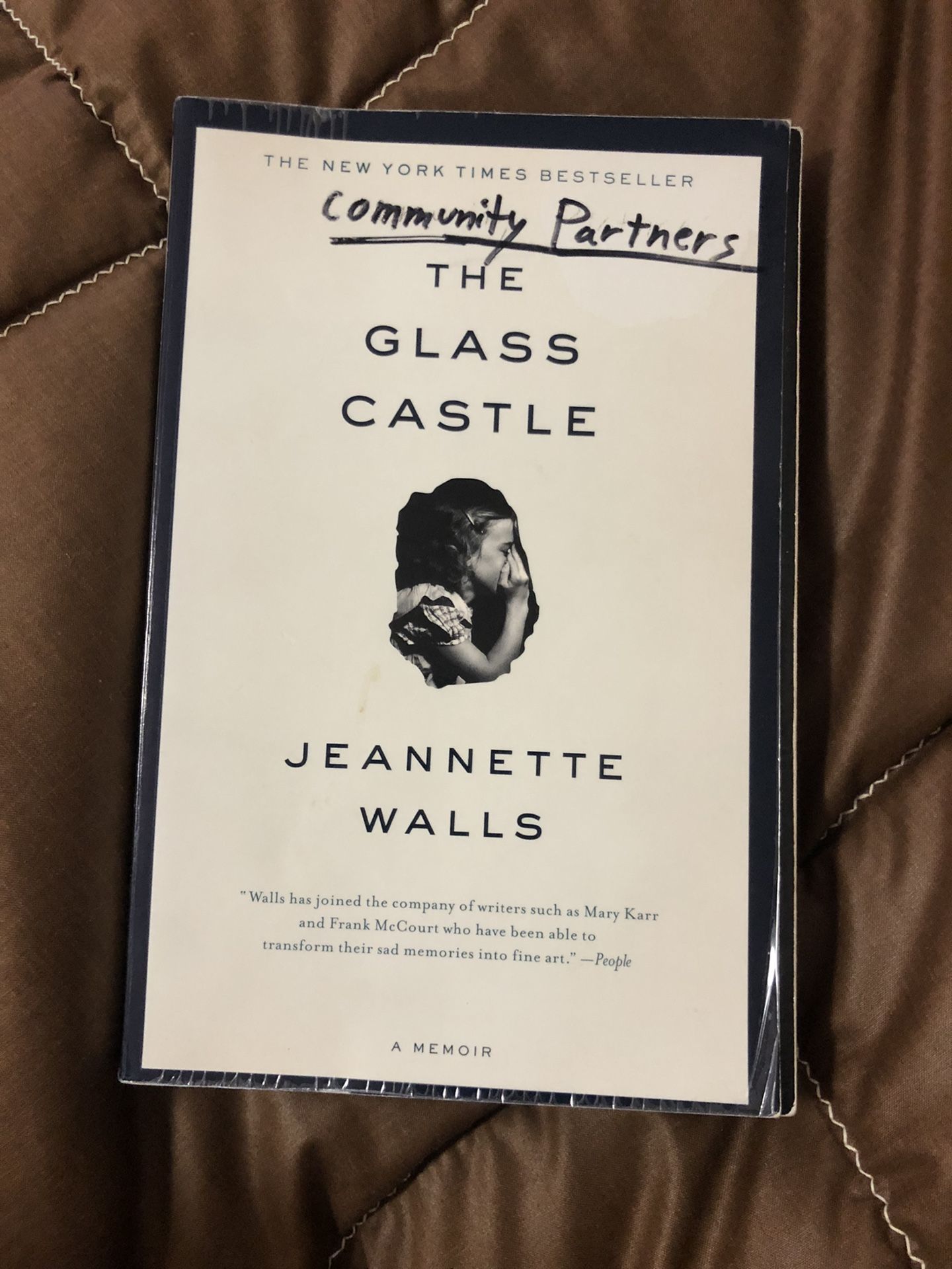 The Glass Castle by Jeanette Walls (paperback)