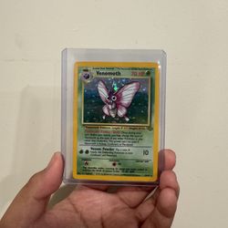 Pokemon — Venomoth Unlimited Holo Jungle (LP)