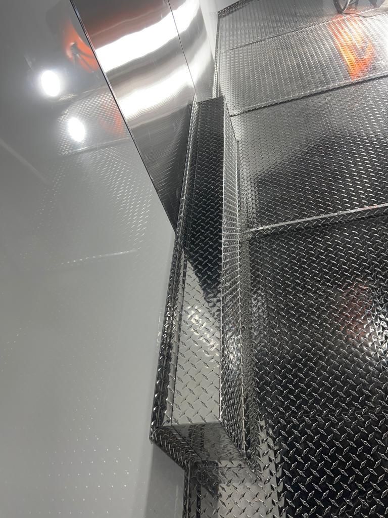 Diamond Plate Floors For Food Trucks Food Trailers