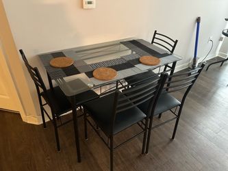 Dining Table with 4 Chairs