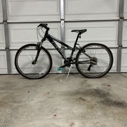 Girls Cross Country Bike 