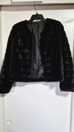 SHEIN Black Faux Fur Jacket