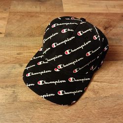 Champions Logo Fleece Cap / Baseball Hat / Snap Back