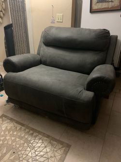 Oversized Recliner Chair