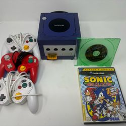 Indigo gamecube 3 remotes 2 games and memory card