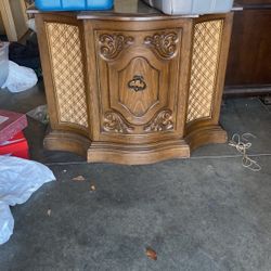 Old Radio 