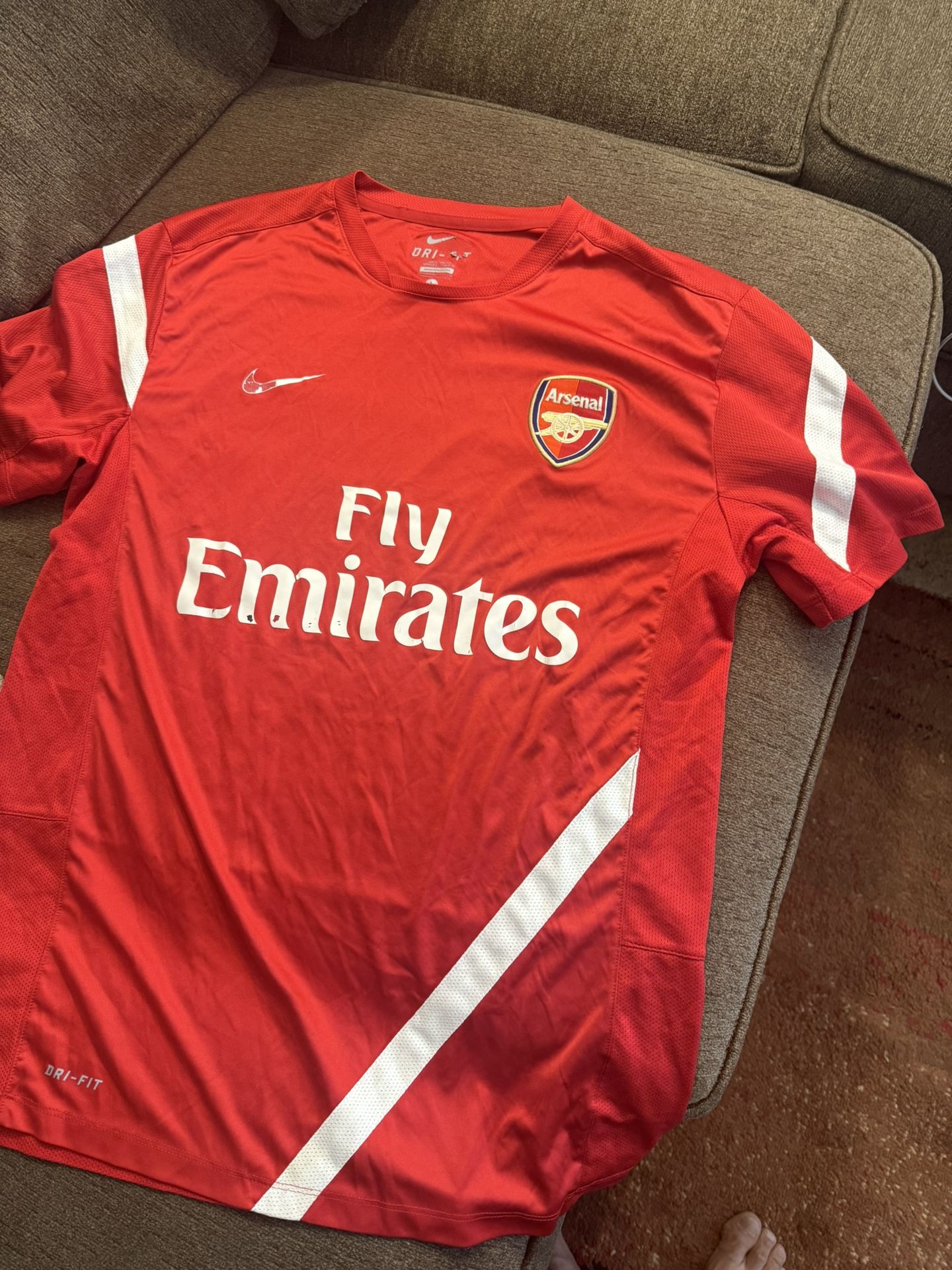 T Shirt Arsenal Jearsy