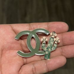 Chanel Cactus Gold Brooch Pin 