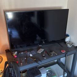32” Hisense Tv 