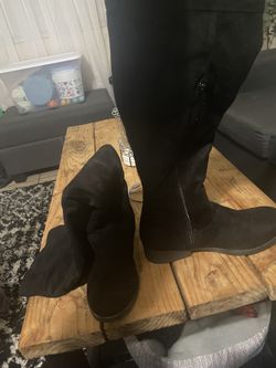 Women Long Boots Size 10