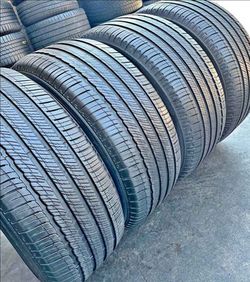 🎃 265 50 20 Michelin tires Con 80% de Vida Las 4