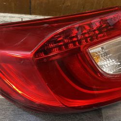 2019 Honda Accord Left tail light