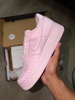 Nike - Air Force 1 Retro 'Valentine's Day' Pink Foam Size 9 (women)