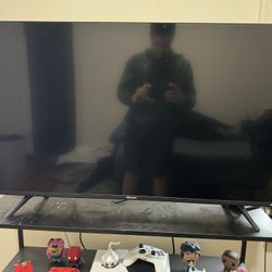 Televisor Hisense 45"