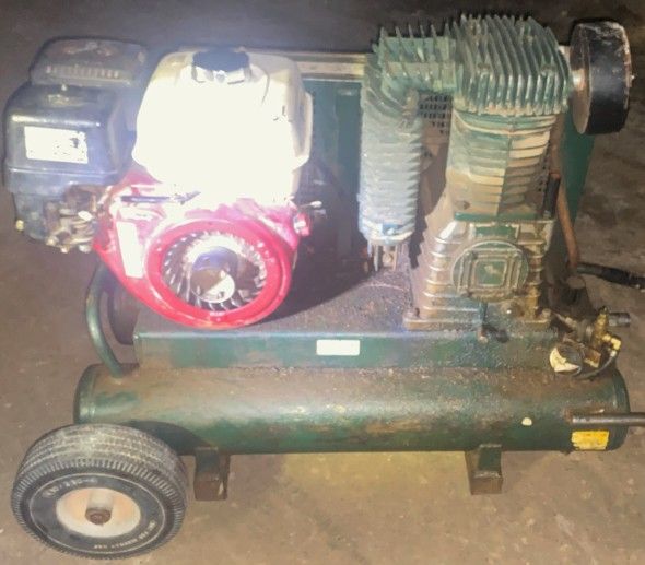 Rolair Portable Gas Air Compressor 