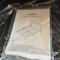 20#Queen size bed frame with headboard I(contact info removed)20B5