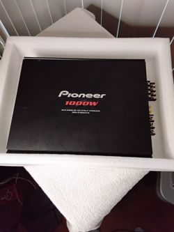 Pioneer amplifier 1000 watts (used 2 months)