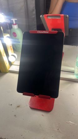 Apple tablet