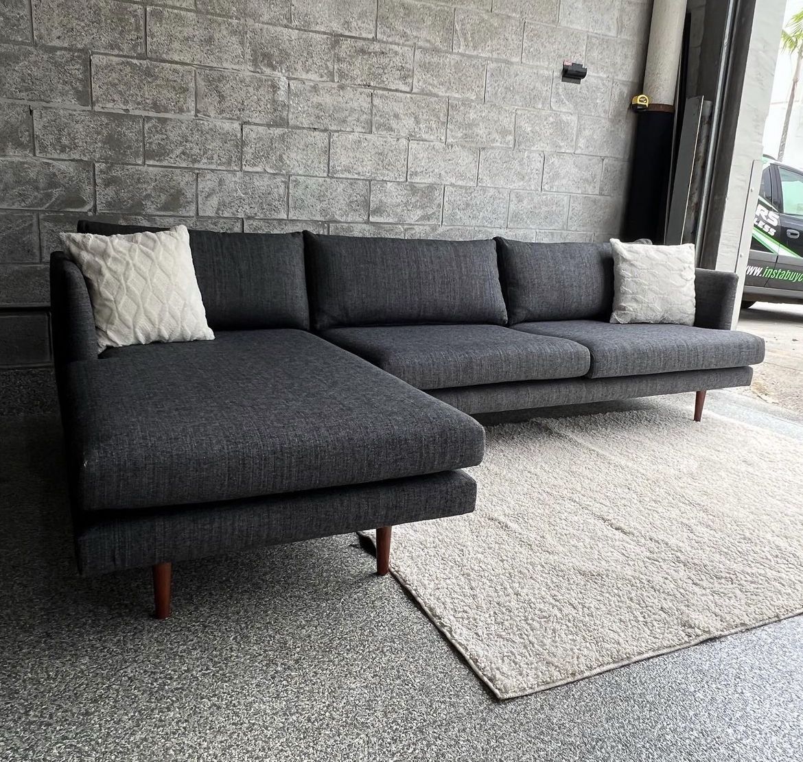 Gray Modern Sectional (Delivery)