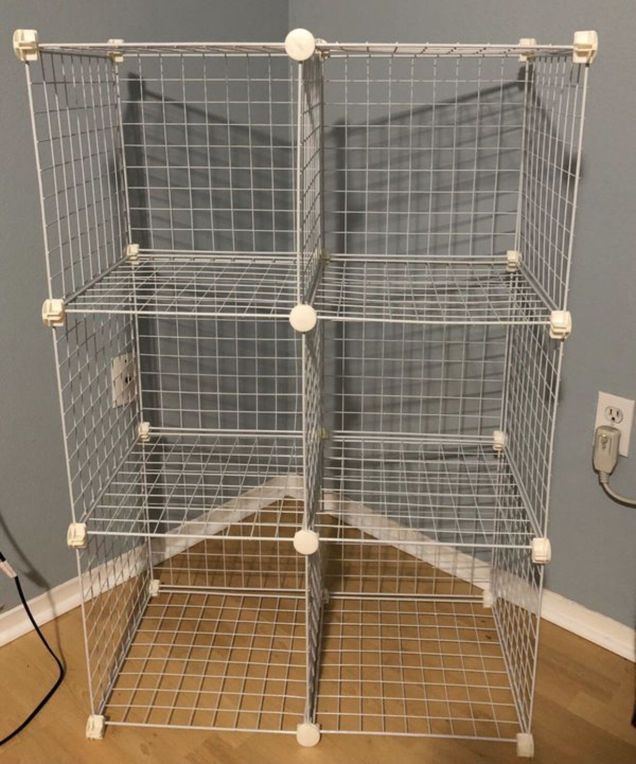 Adjustable Wire Shelf