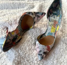 Louboutin size 8.5 US