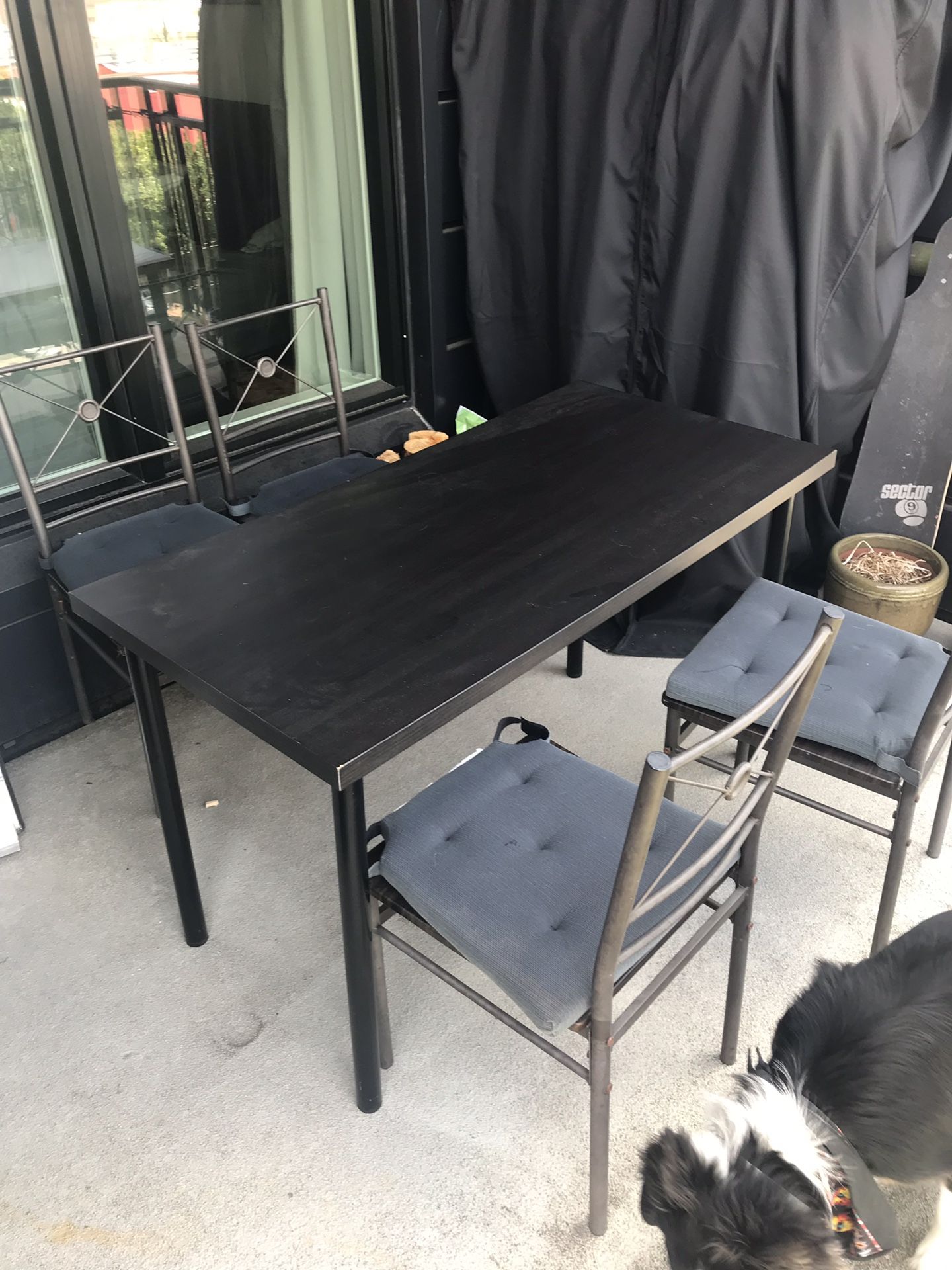 Small table with chairs, desk