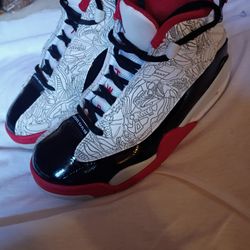 Jordans Size 4 Youth Excellent Condition