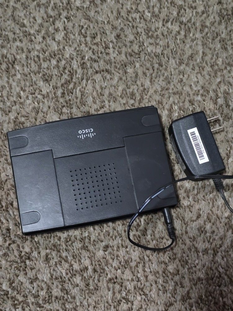 EZXS88W-CA Cisco Linksys Linksys EtherFast 8-Ports Ethernet Switch 8 x 10/100Base-TX LAN 1 x Uplink