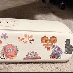 Cricut And Press Plus Lots Of Supplies