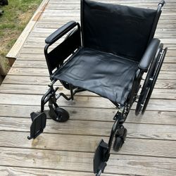 (New) Large Drive Wheelchair