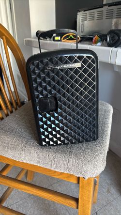 Mini fridge