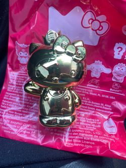Gold super Rare Hello Kitty