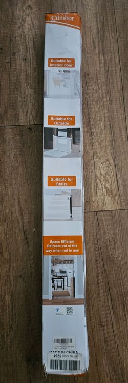 Cumbor retractable baby/pet gate