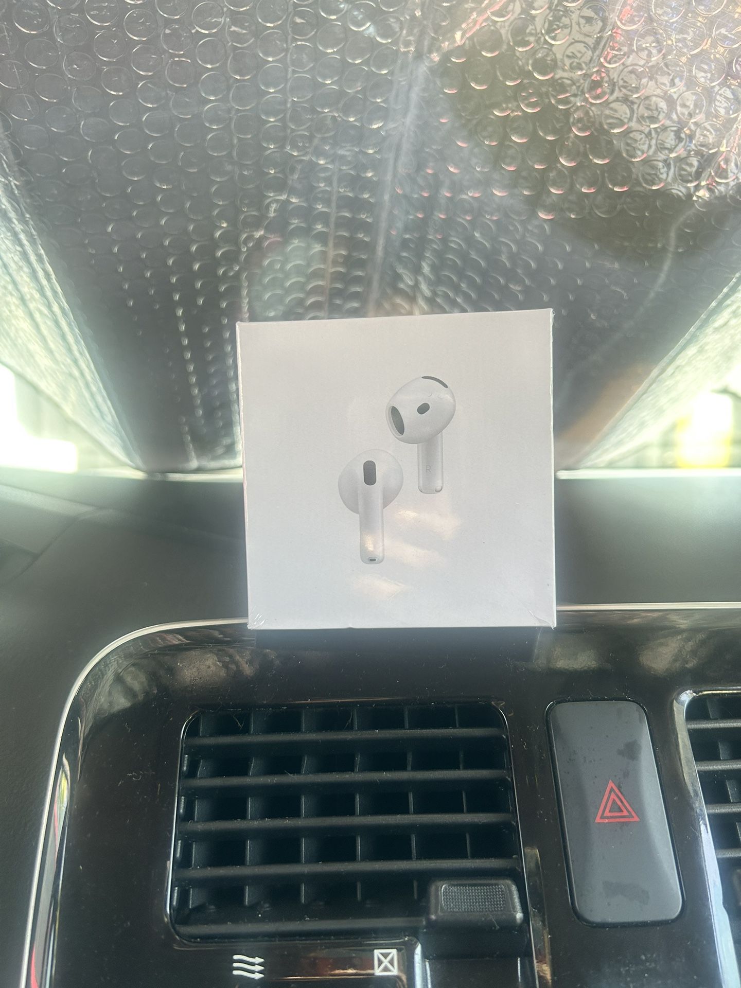 Apple AirPods 4 Wireless Earbuds, Bluetooth Headphones, with Active Noise Cancellation, Adaptive Audio, Transparency Mode, Personalized Spatial Audio