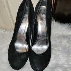 Black Heels Size 9