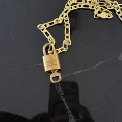 Authentic Louis Vuitton Lock And Key With Chain 