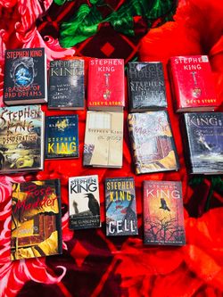 Stephen King Book LOT 40+