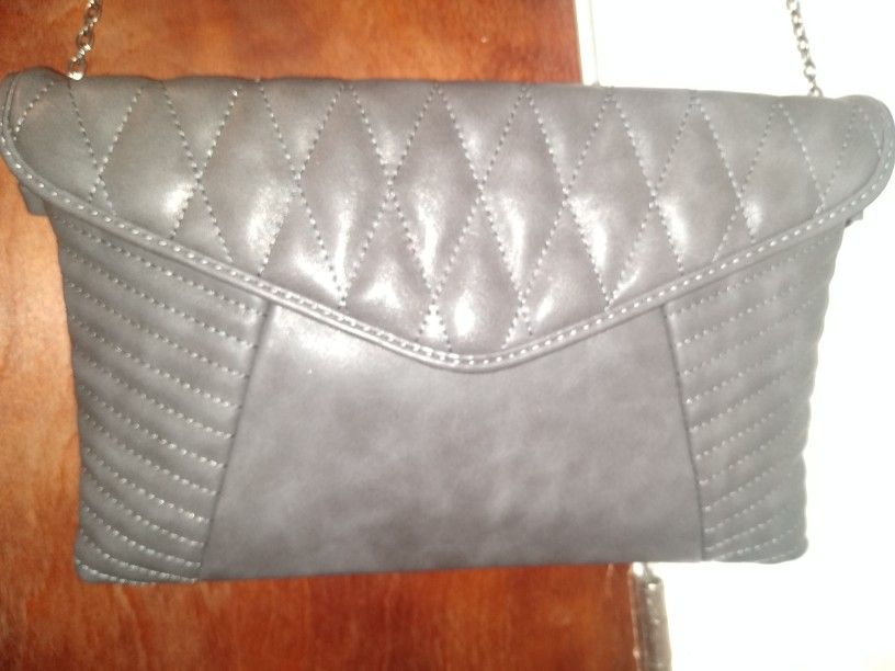 Urban Expressions Brand Crossbody /wristlet Purse