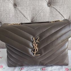 Yves Saint Laurent shoulder bag black