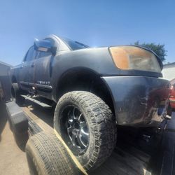 5.6 Motor 150xxx Miles $800