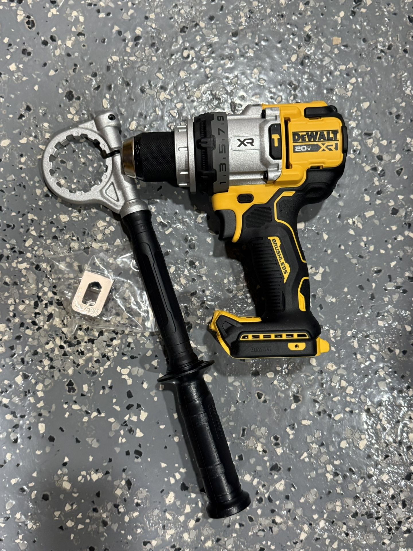 🔥✅New Dewalt 1/2 Hammer Drill  Xr  (DCG1007B)