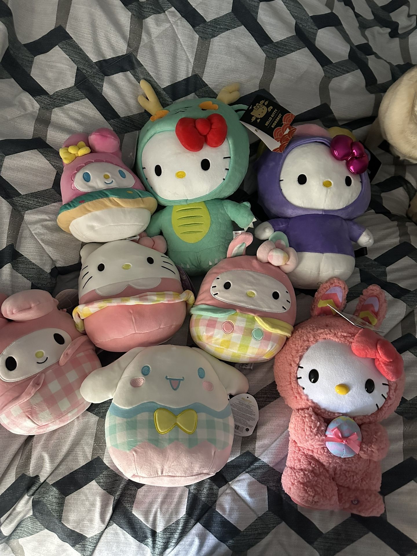 Lots of Hello Kitty and Friends Plushies