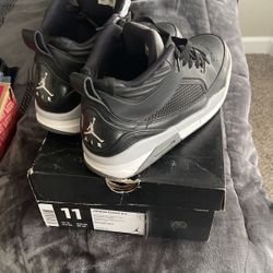 Jordan Flights Size 11