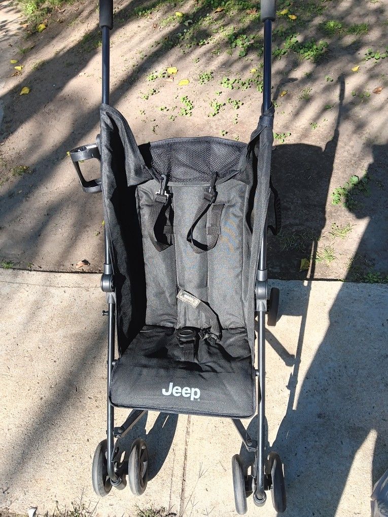 !! Baby Stroller Jeep Missing The Seat Belt